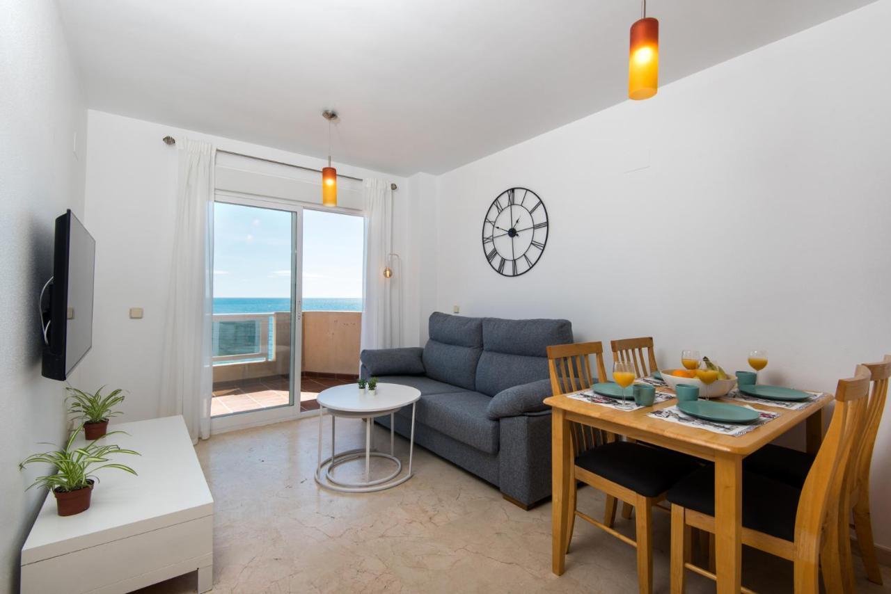 Privilege Of The Sea, 1St Line Carvajal Beach- Fuengirola 3Rd Floor Exterior photo